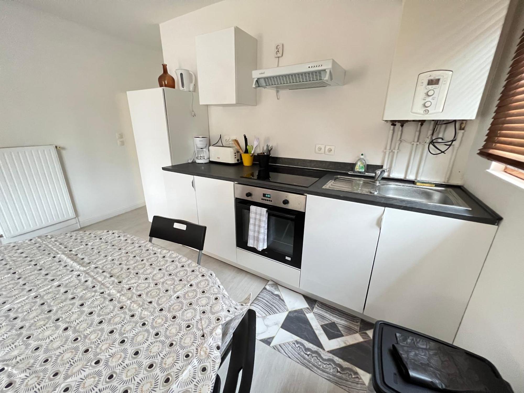 La Maisonnette Un Sejour A Part Longeville-les-Metz Eksteriør bilde